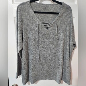Lane Bryant Light Gray Knit Lace Up Tie Front Long Sleeve Sweater in Size 18/20